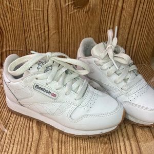 Reebok classic kids 11 white leather sneakers